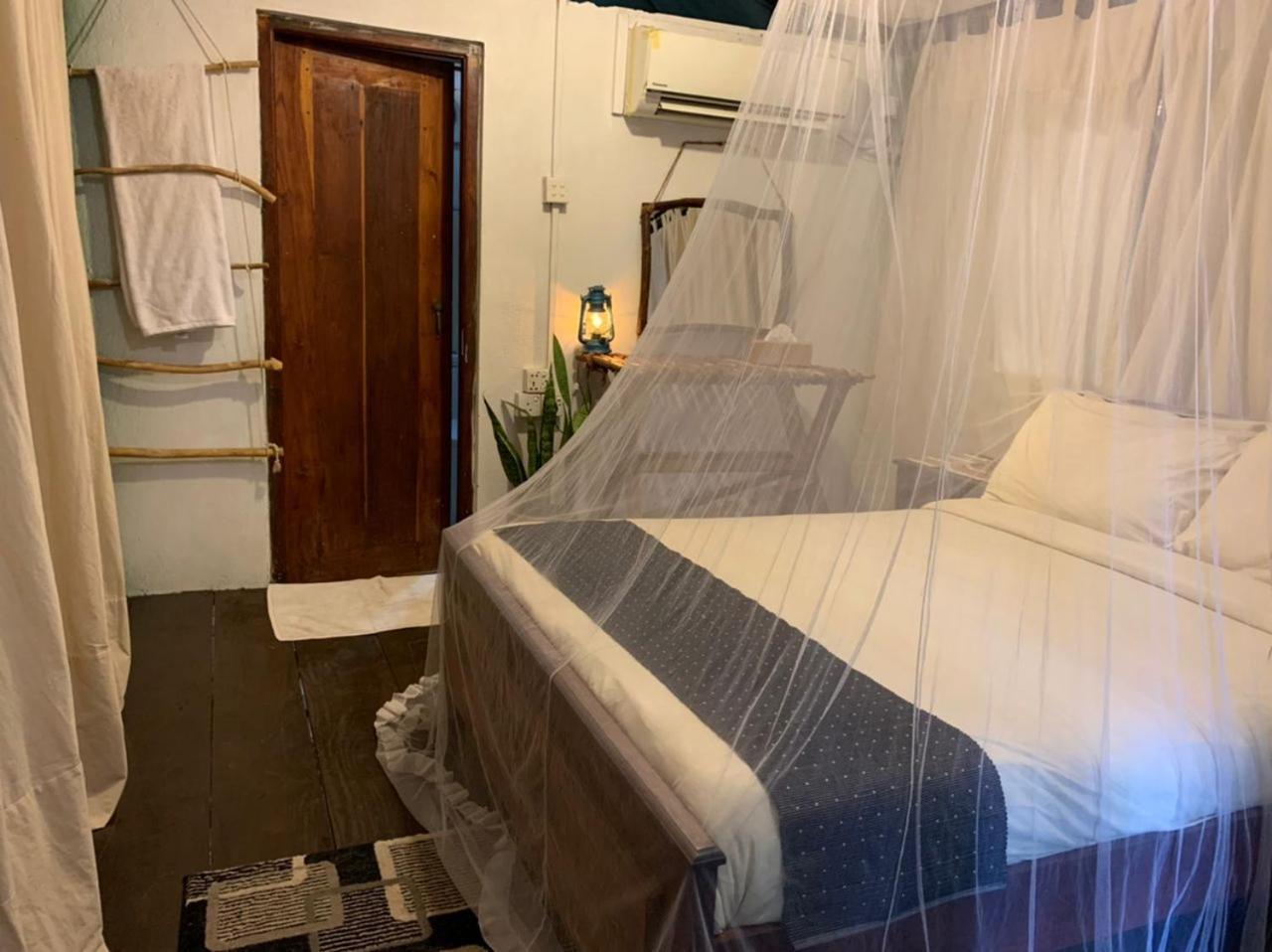 Camp Leopard - Yala Safari Glamping Ξενοδοχείο Εξωτερικό φωτογραφία
